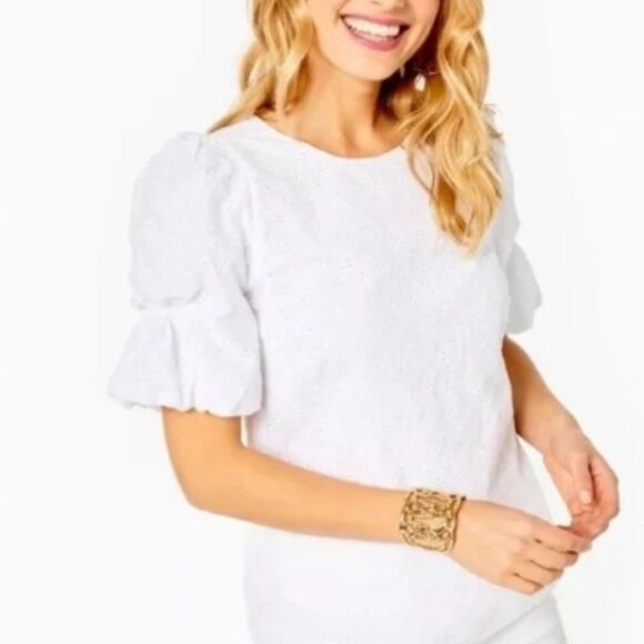 Lilly Pulitzer White Ditsy Vine Eyelet Short Puff Sleeved XL Blouse 🆕📦⌚🏃💨⚡🚚 - Picture 3 of 16